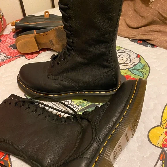 Dr Marten Virginia vegan mid calf new condition Black Leather Women's Boots - Picture 3 of 5